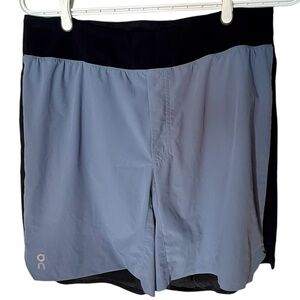 ON RUNNING Men’s Lightweight Running Shorts Lined Key Pocket Size Medium *Flaw*